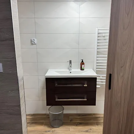 Eurotrader321 Apartman